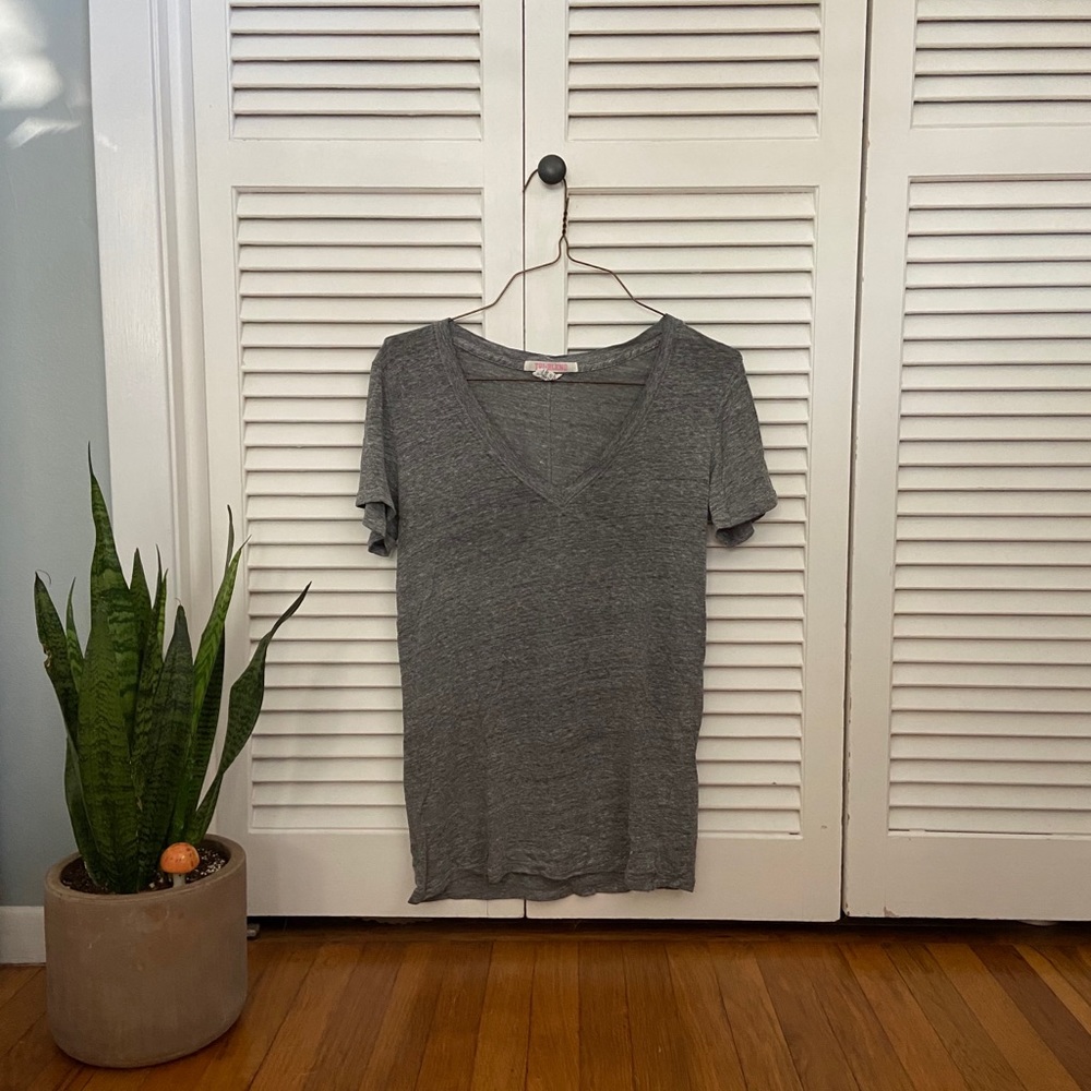 VS PINK V-Neck T-Shirt